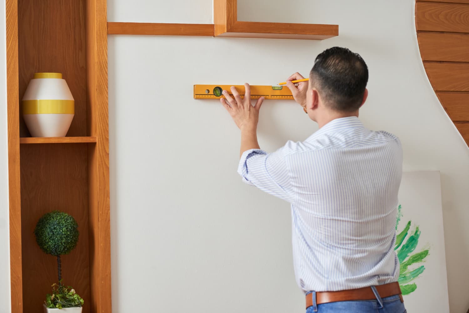 Mirror and frame installation